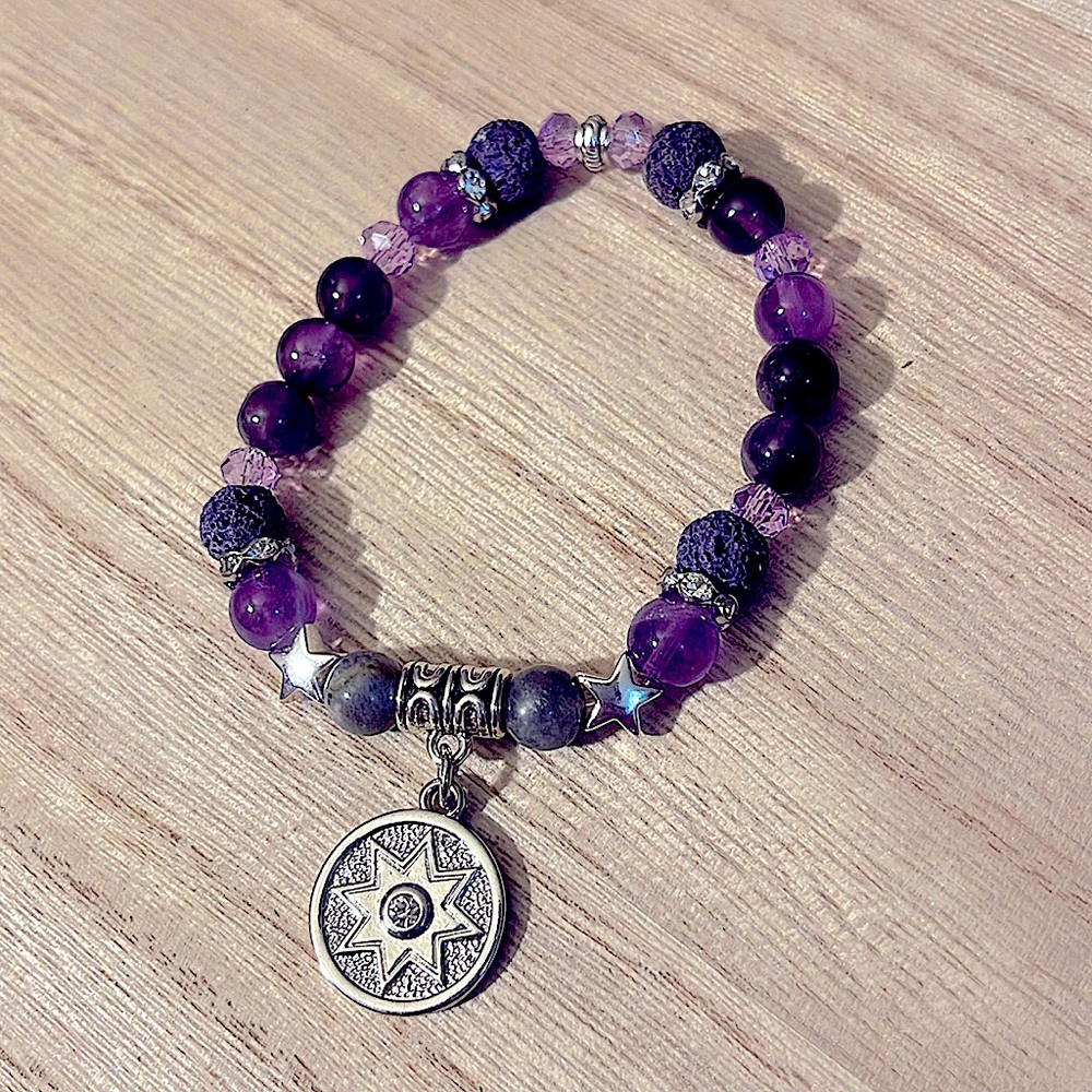 Amethyst, Flash Labradorite, Purple Lava Stone, Amulet Charm Bracelet 💜🖤🤍 - Picture 4 of 12